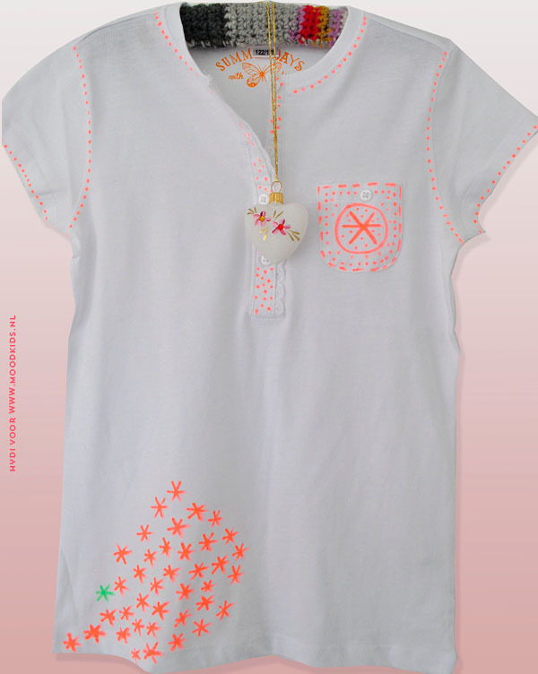 t-shirt pimpen, textielstift, sterren en stippen, neon, diy