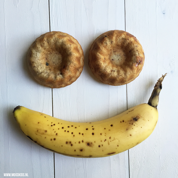 banana bread faces