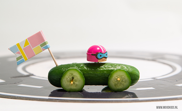 Trakteer eens op een komkommer auto. #gezond #kids #traktatie